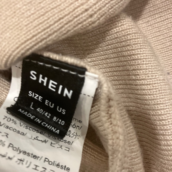 SHEIN Crème Sweater Large - Picture 2 of 3